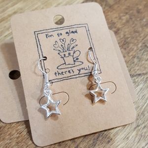 New silver star dangle earrings for gifting